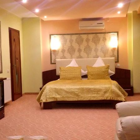 Byblov Rooms Boutique Bucarest Esterno foto